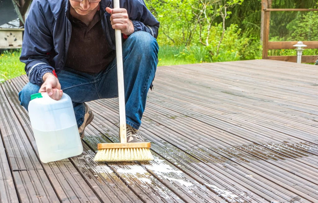 Combien de temps laisser agir eau de javel sur terrasse ?